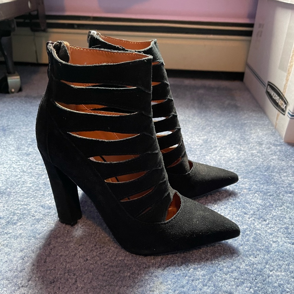 Steve Madden Black Suede Booties - Only Worn Once!